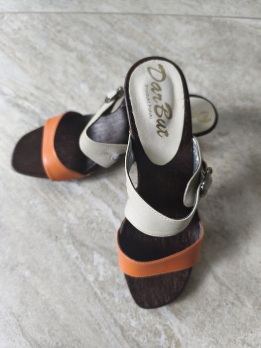 Klapki, drewniaki na obcasie r.39