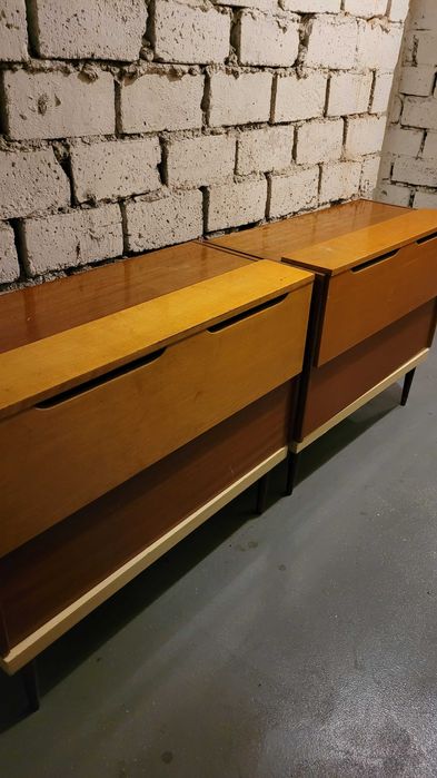 Bieliźniarka,,drewno fornirowane,Czechosłowacja lata 60-te XX w.