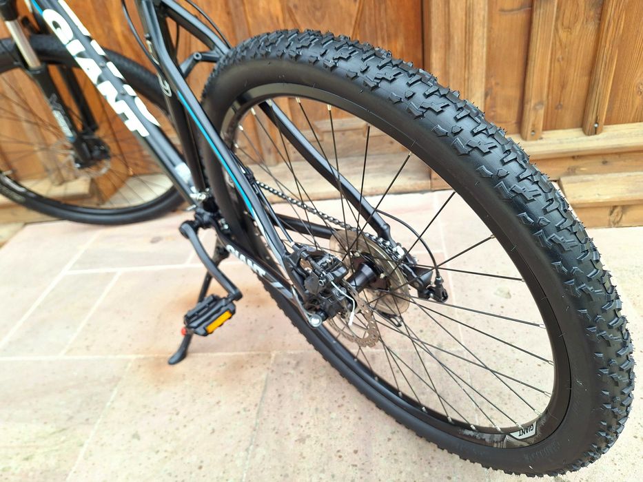 Rower górski GIANT ATX 2 disc koła 27,5" rama alu. roz L 20" męski MTB