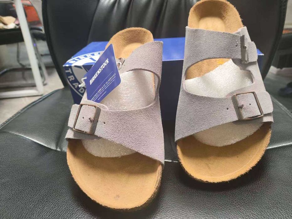 Birkenstock Arizona Szara zamsz szeroka wersja Rozmiar 39