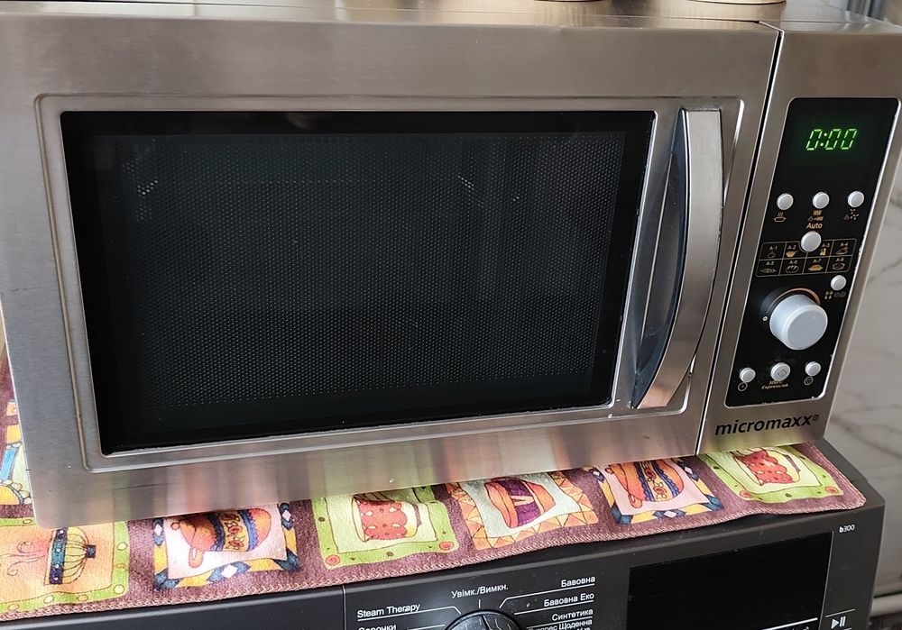 Мікрохвильова піч