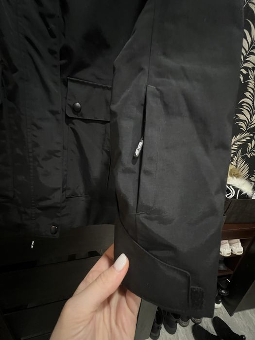 Куртка жіноча 4F демі