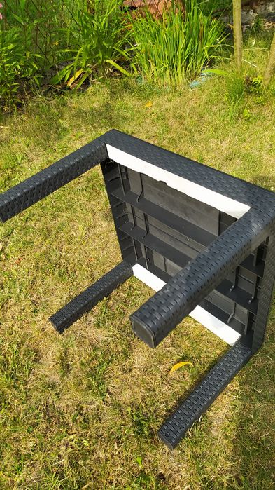 Stolik ogrodowy lub na taras . Techno ratan