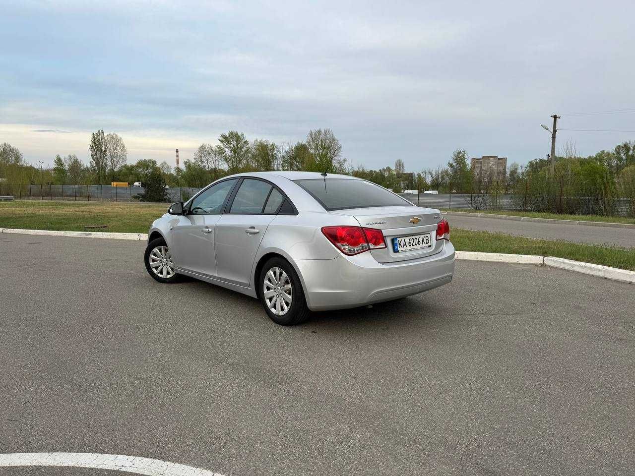 chevrolet cruze 2012 1.8