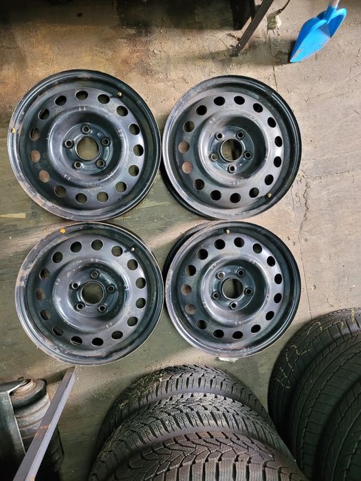 Felgi stalowe 5x114.3 r 15 kia hyundai  et 51