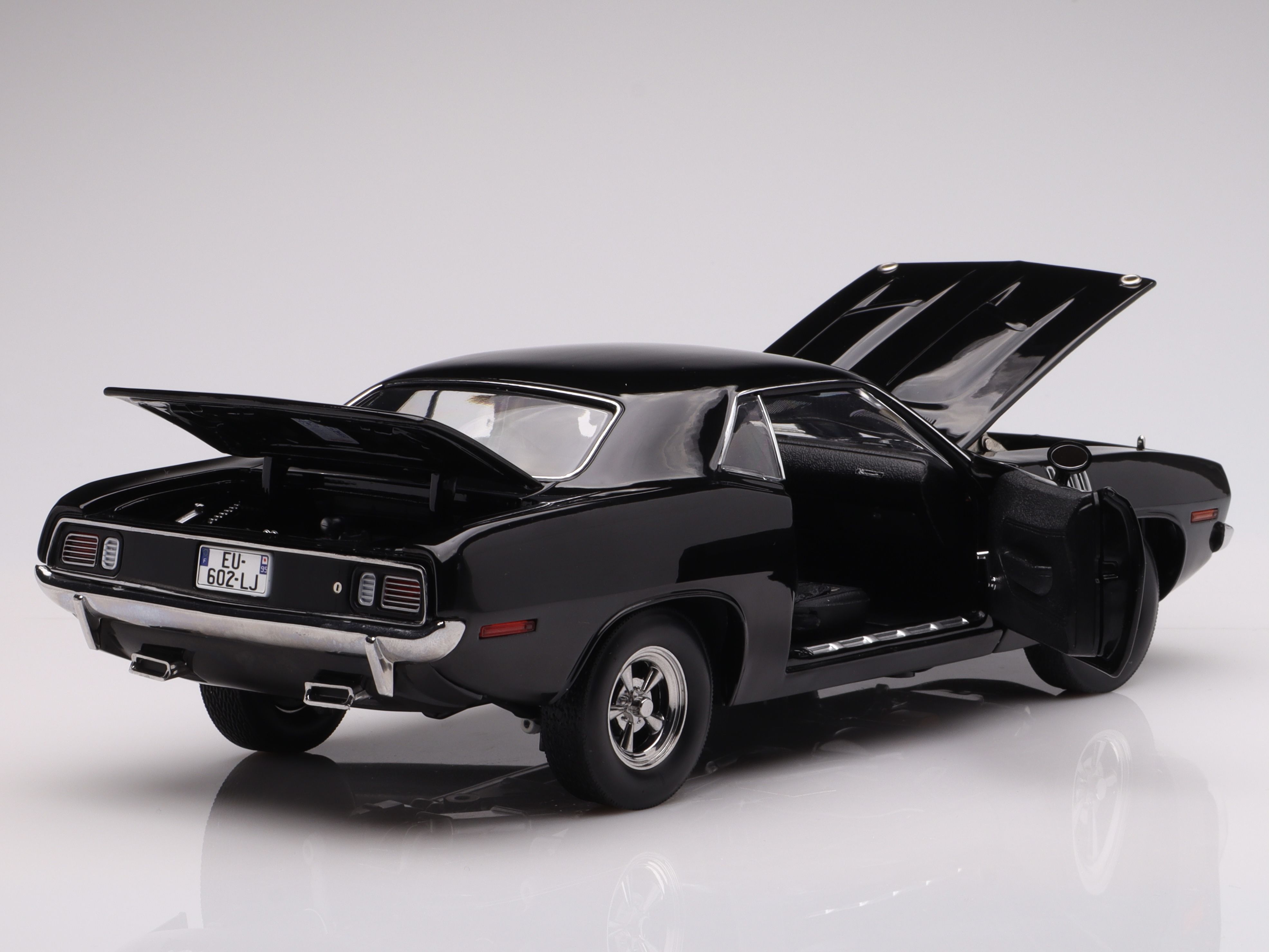 Plymouth Cuda - 1971, black John Wick: Chapter 4 - 2023 Highway61 1:18