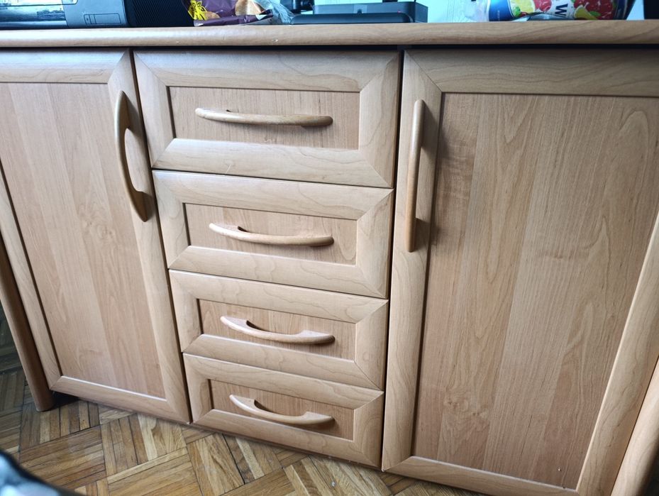 Komoda i szafki, solidne