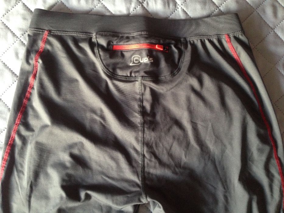 Spodenki 3/4; fitness i inny sport. Grey/red