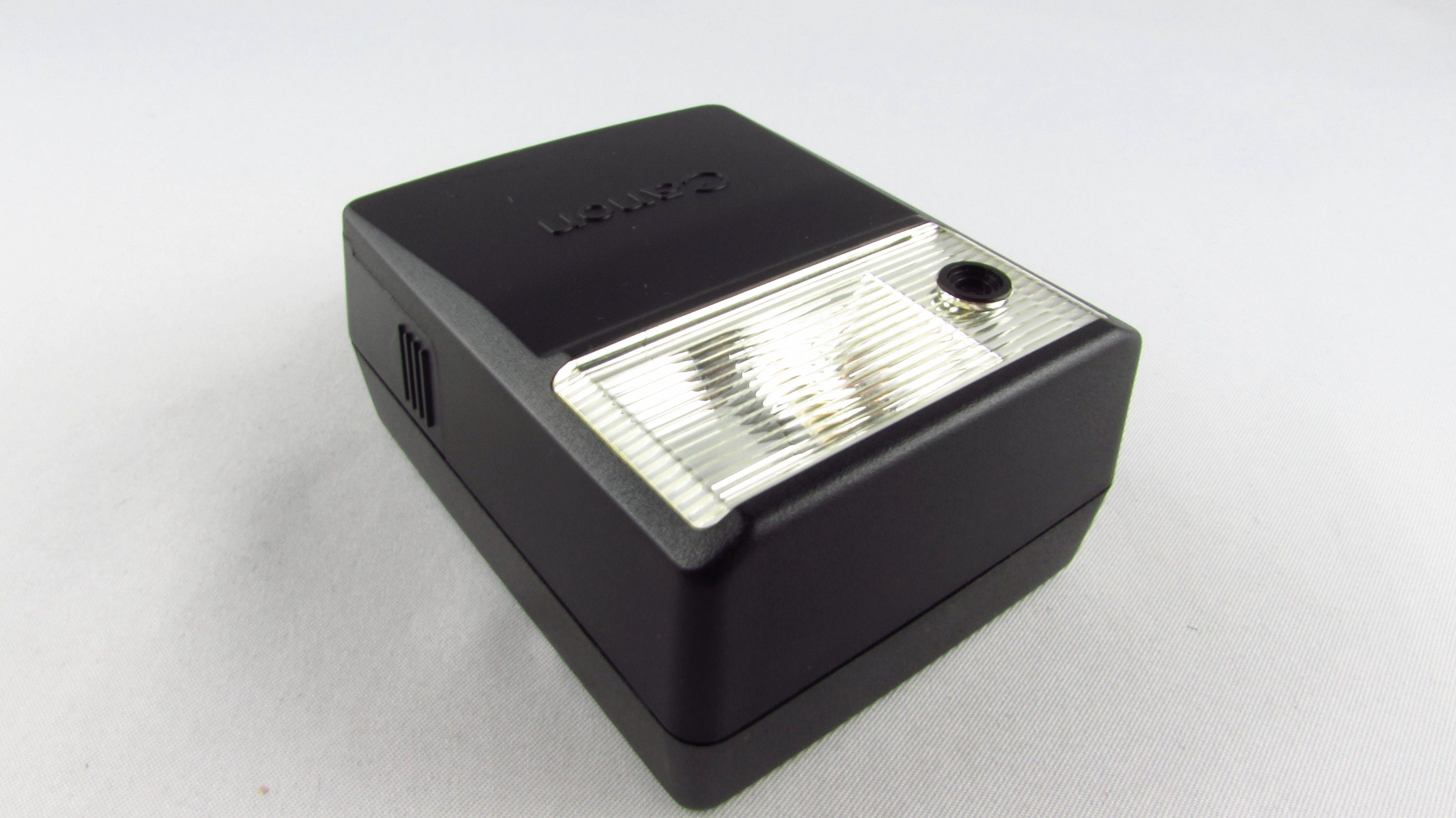 CANON - Lampa błyskowa Electronic Speedlite 133A do Aparatu