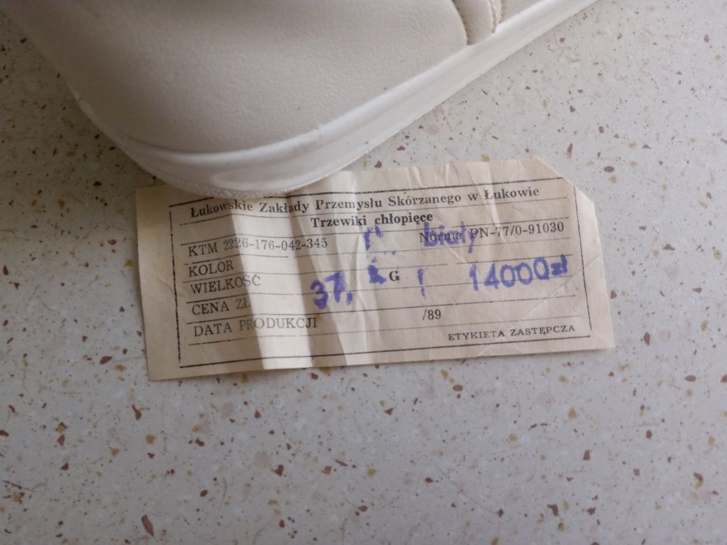 Buty sportowe pamiątka łukbut rozmiar 37