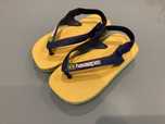 Havaianas amarelas novas tamanho 24