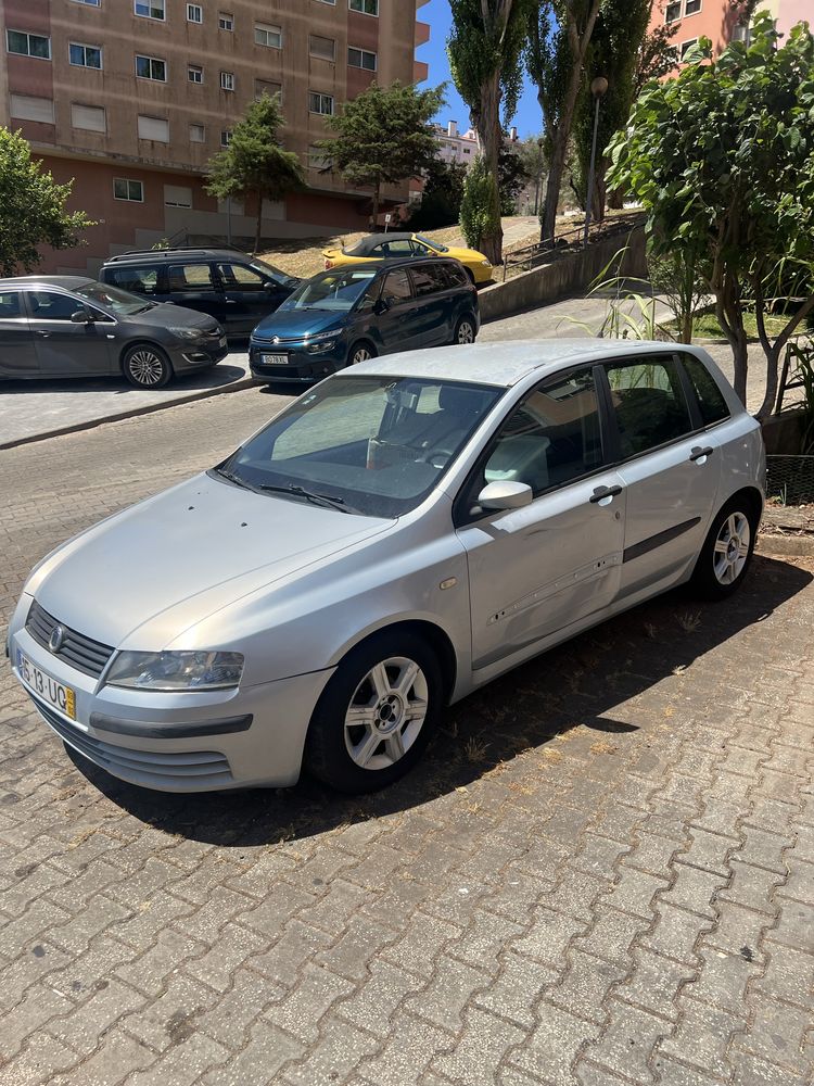 Fiat stilo cinza ano 2003