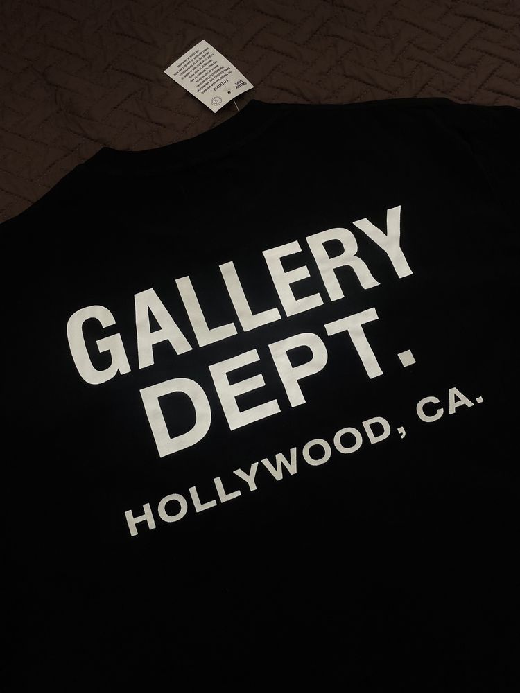 T-Shirt Gallery Dept