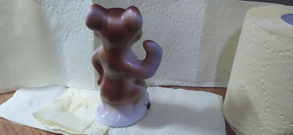 Статуэтка керамика фарфоровая мишка медведь футболист СССР динамо