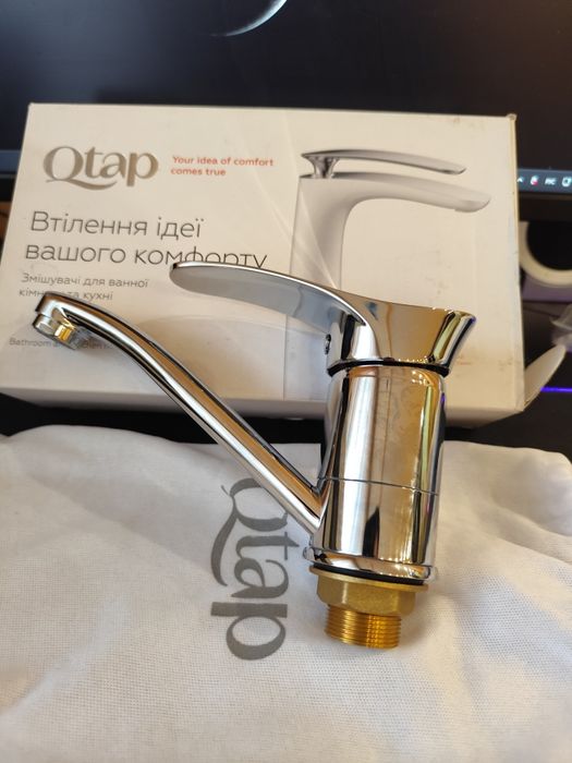 Новий змішувач для кухні Qtap Eris CRM 003M. (Чехия)