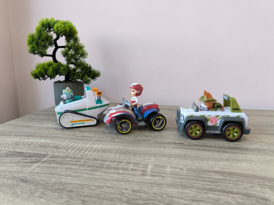 Щенячий патруль оригінал  Машинки героїв з щенятами