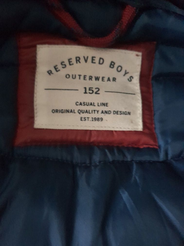 Курточка на підлітка 152 розмір