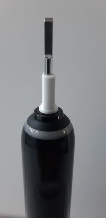 Elektryczna szczoteczka do zębów Oral-B PRO 3 3500