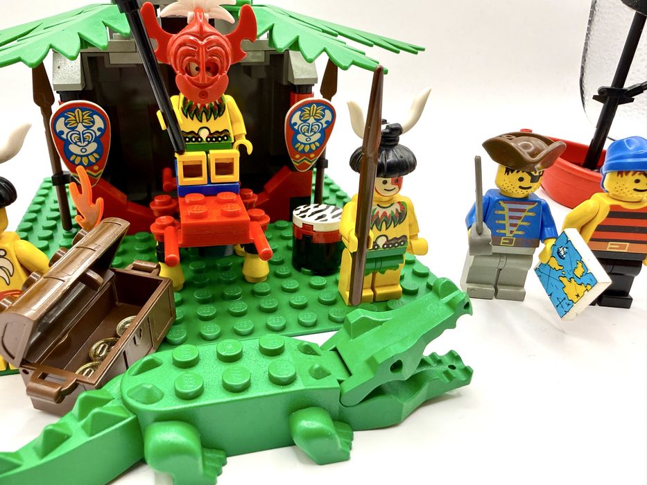 Lego Pirates Islanders 6262 King Kahukas Throne
