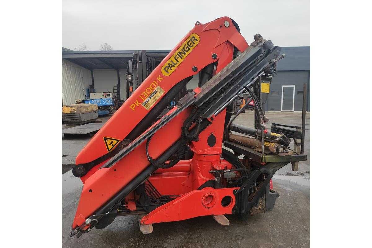 hds manipulator palfinger pk13001 rok 2015 hiab fassi atlas