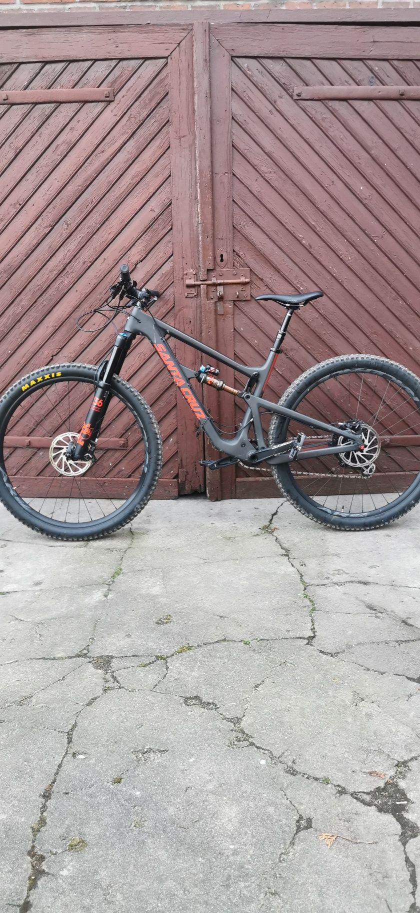 Santa Cruz Hightower