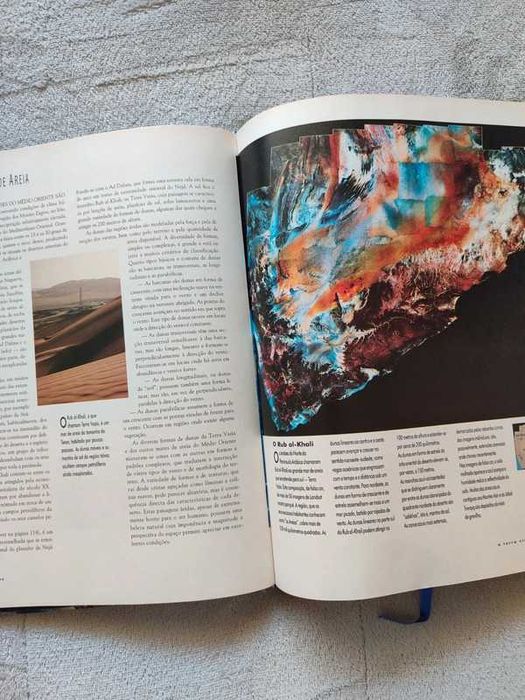 Livro: A Terra Vista do Espaço