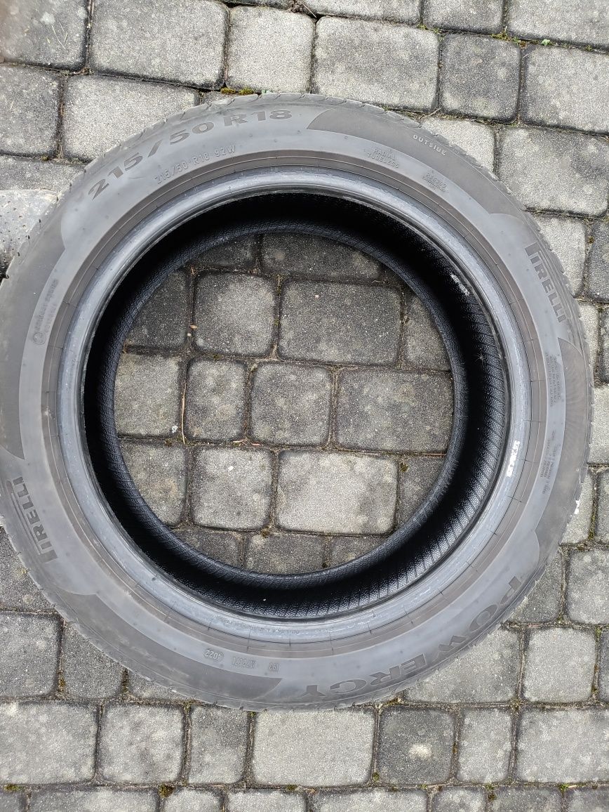 Opony letnie Pirelli powergy 215/50/18