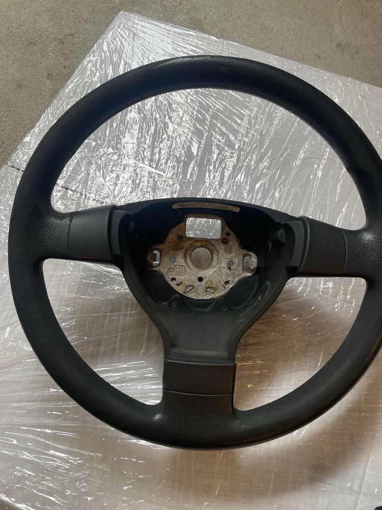 Kierownica golf 5 z poduszką powietrzną