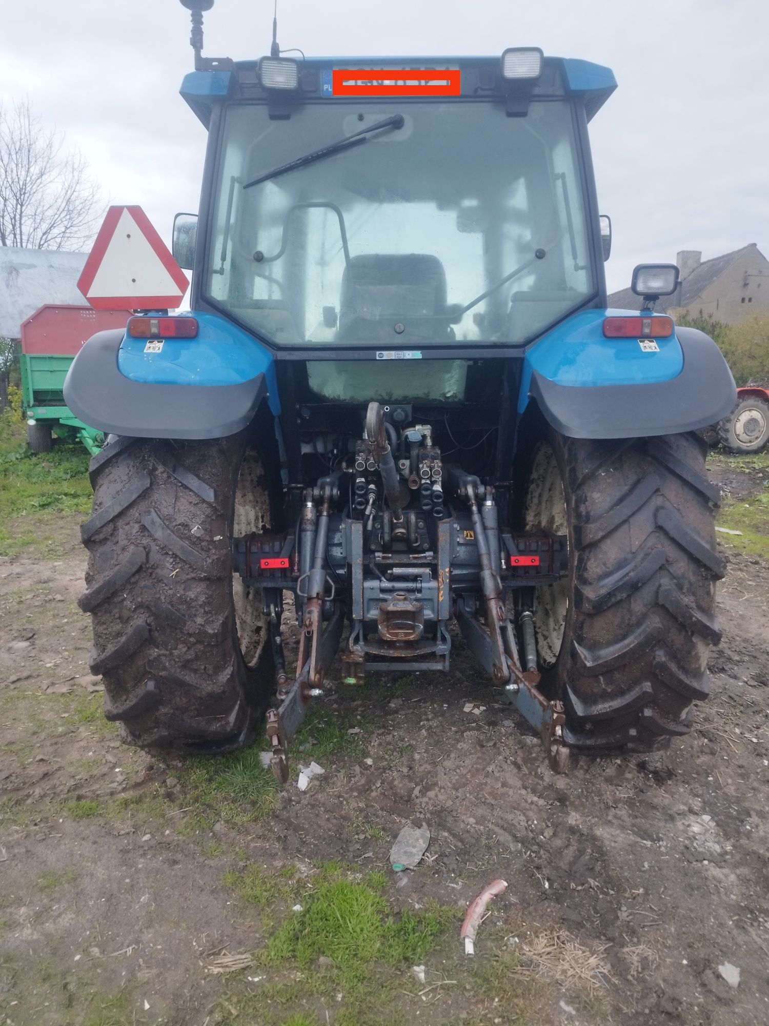 New Holland ts 115, stan bdb.