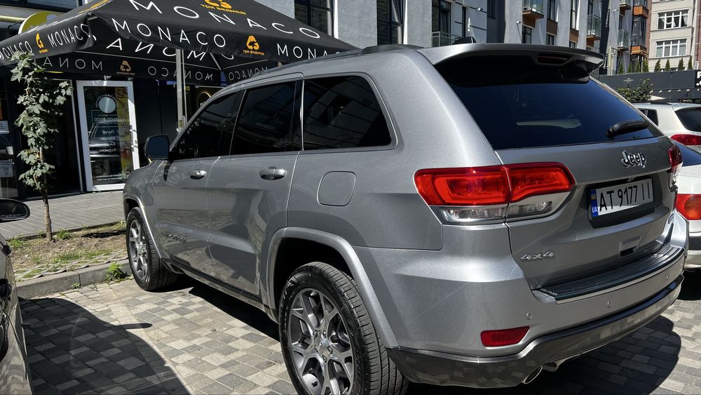Продам Jeep Grand Cherokee
