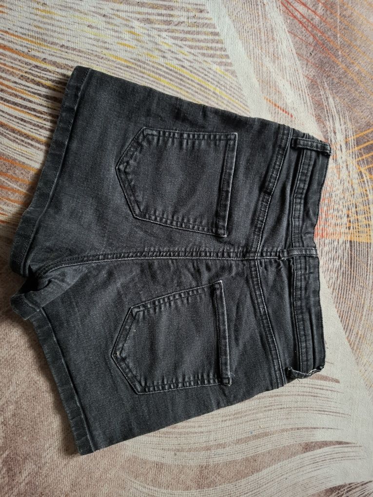 Cropp Denim rozm.34 XS krótkie spodenki jeansowe czarne wysoki stan