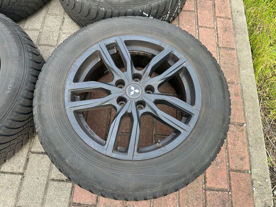 Koła Mitsubishi  215/65/17" Opony Zima FALKEN