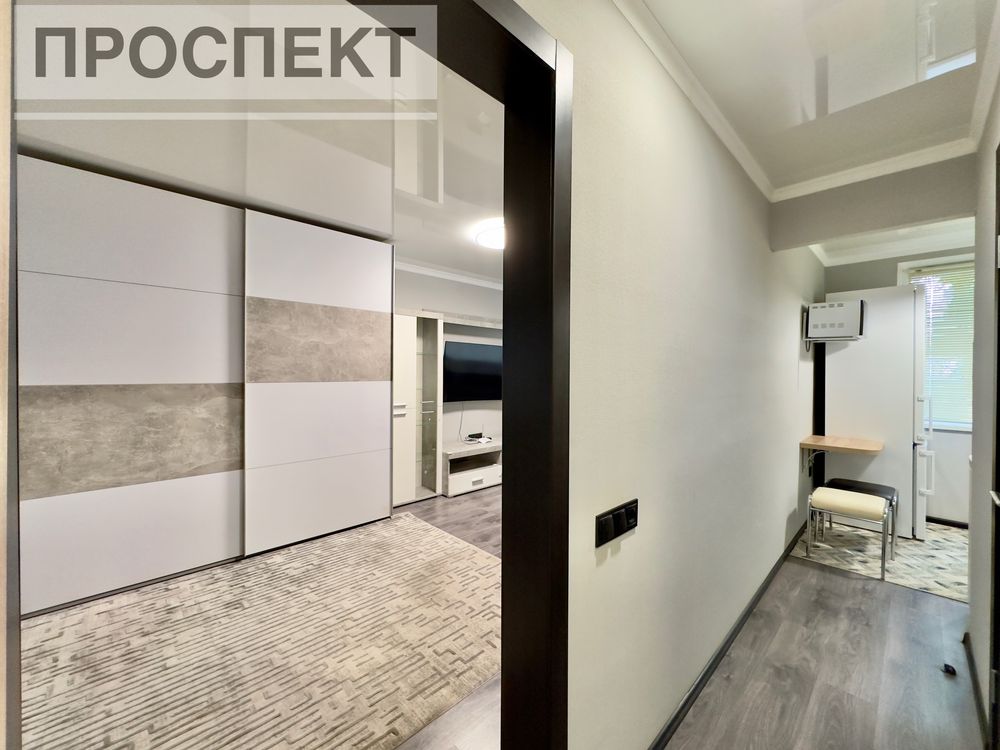 Продам 2 кімн.квартиру з Евро-ремонтом вул. Лебединська ( р-н АТБ).