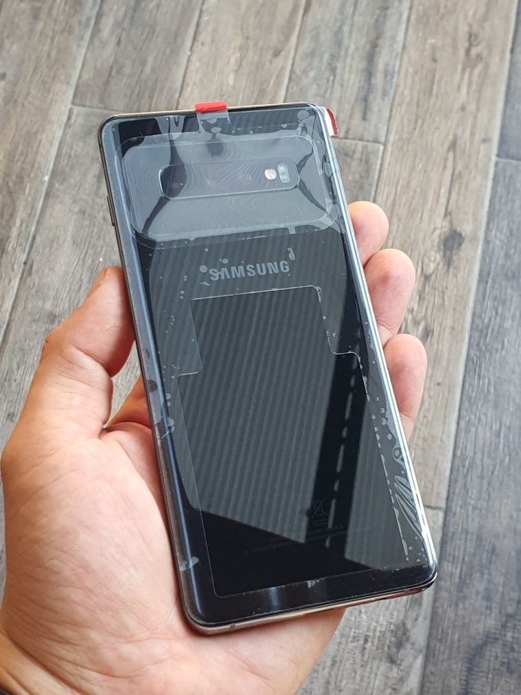 Samsung Galaxy S10 Plus 8/128GB Prism Black, pelen komplet GW24MSC