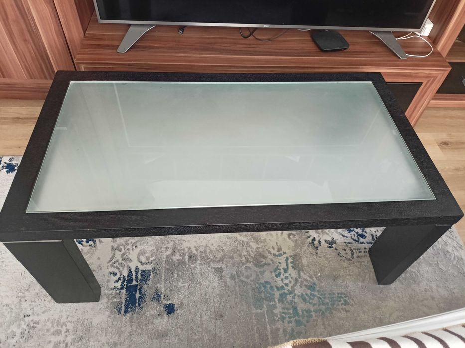 Sprzedam piękną Ławę stan BDB