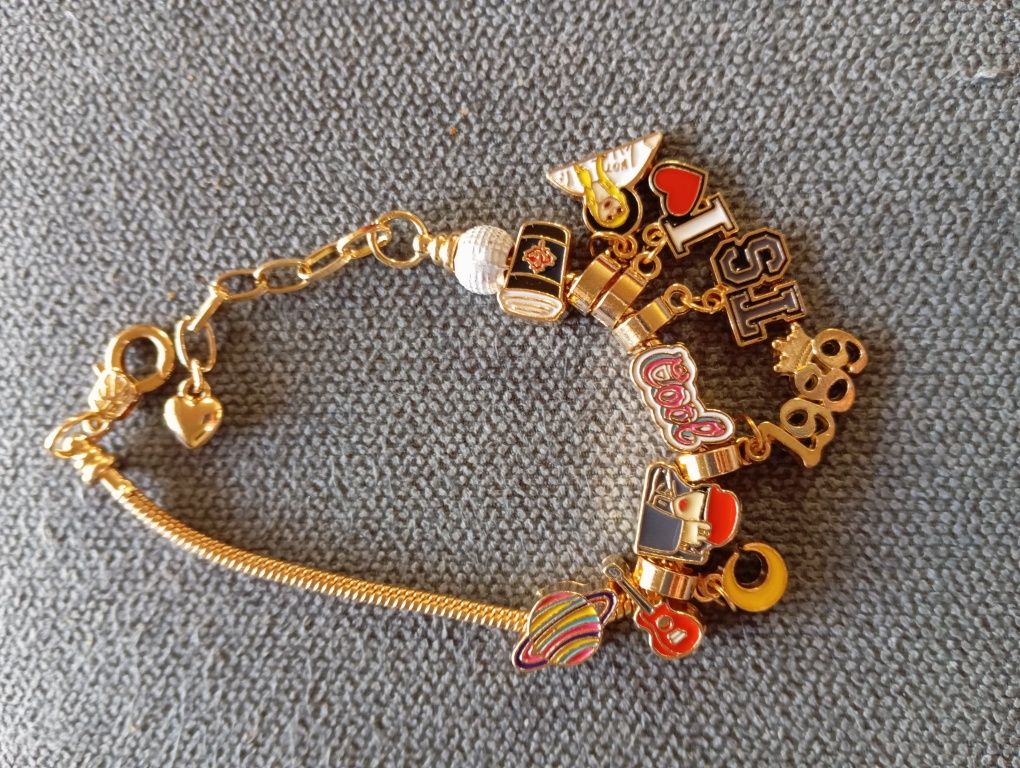 Pulseira Taylor Swift dourado