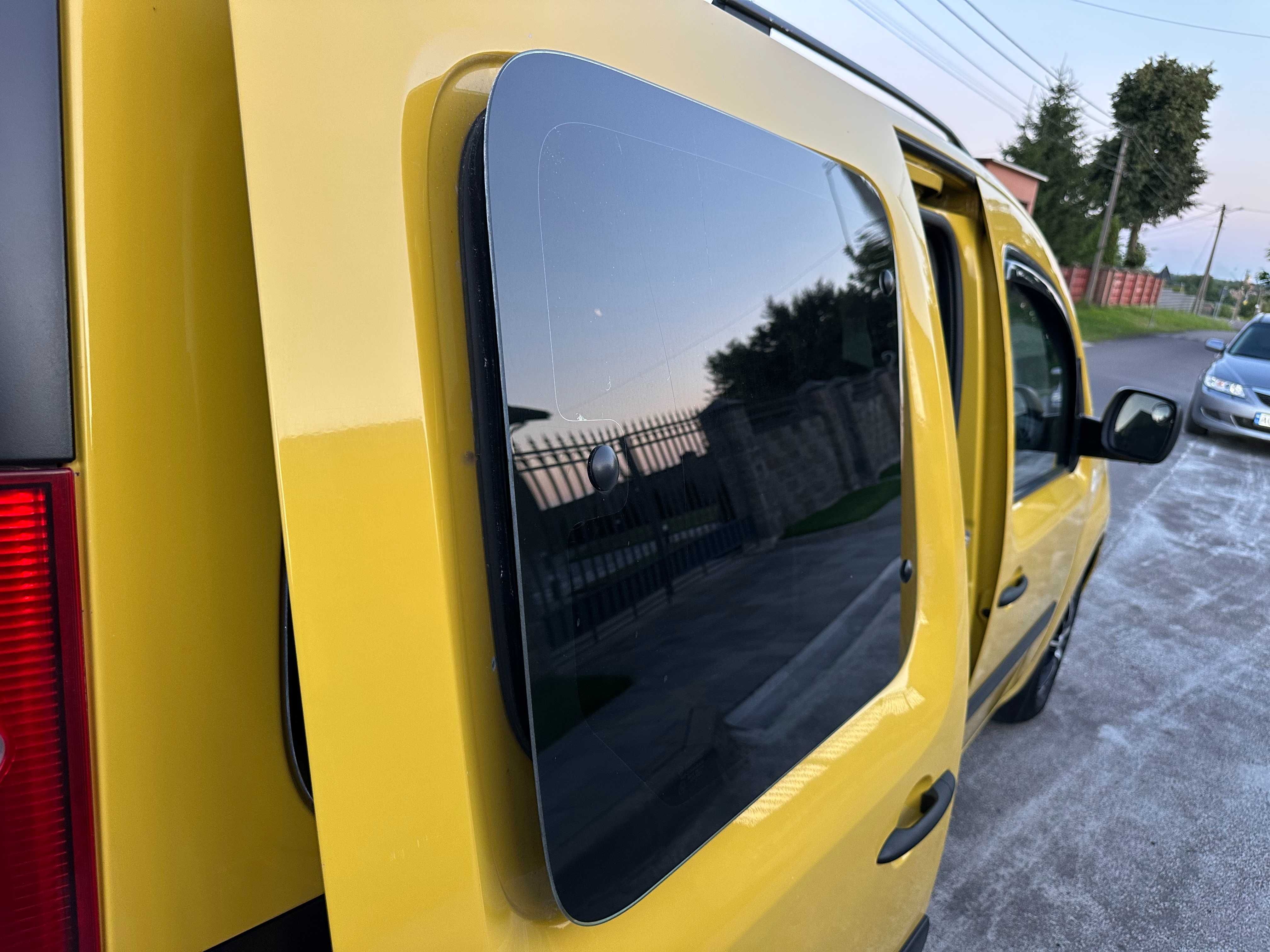 Renault Kangoo 2009 Оригінальний пасажир
