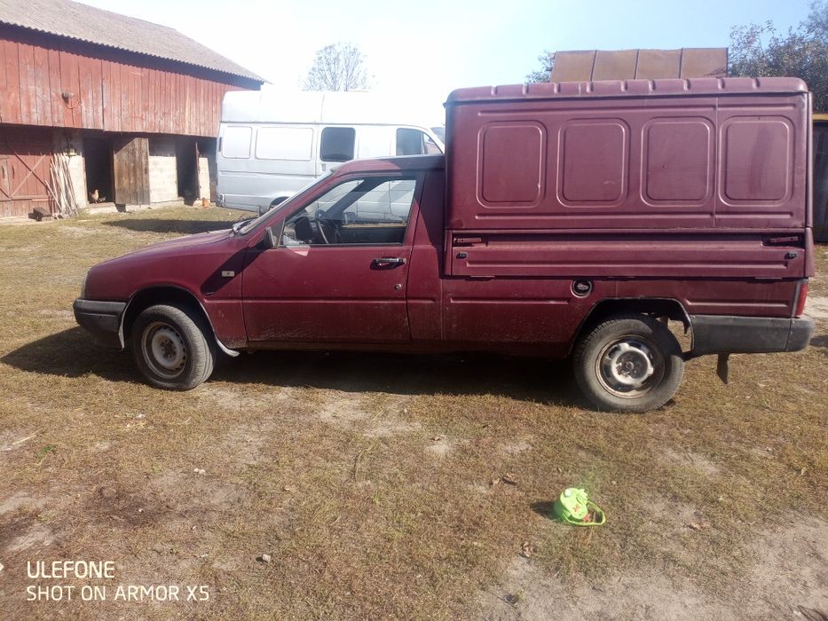 Авто іж ода 2717
