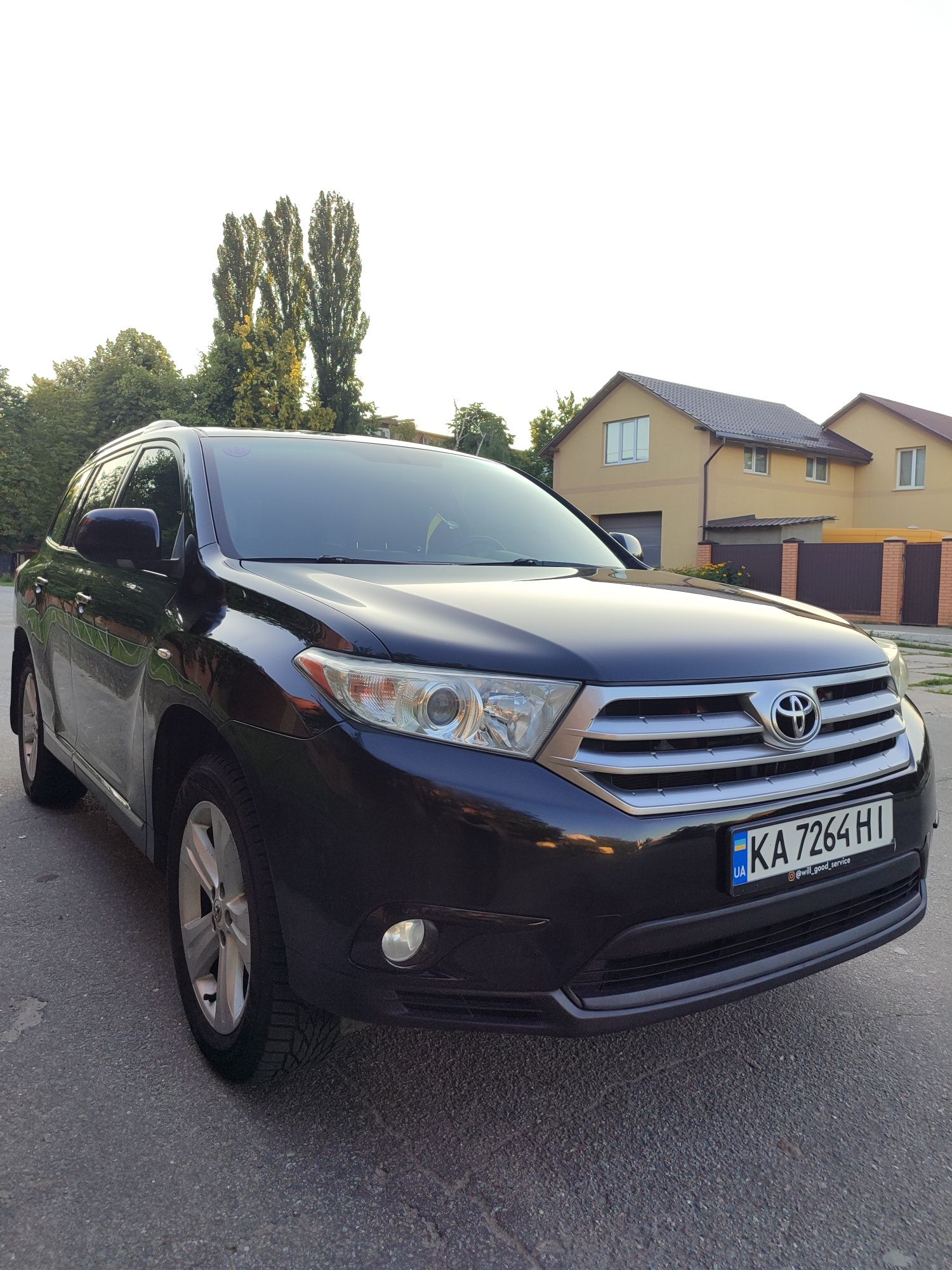 Toyota Highlander 3.5 2011р