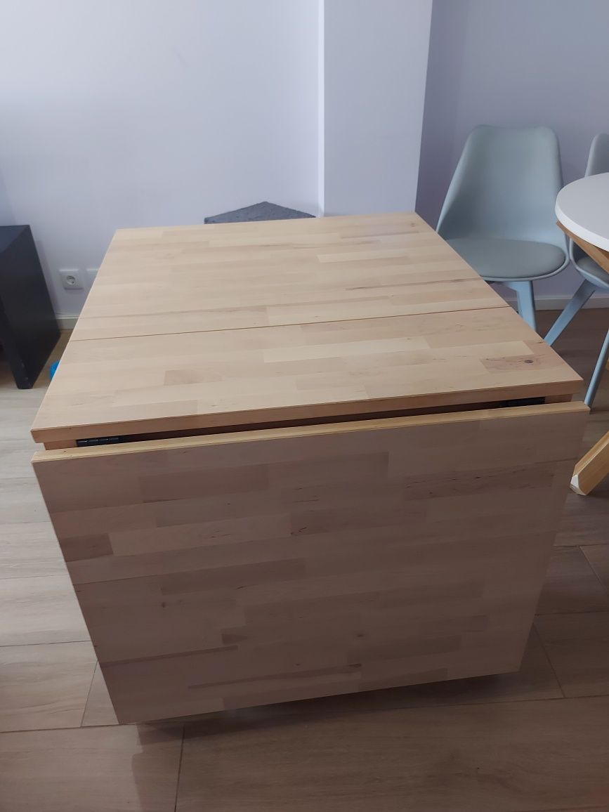 Mesa de madeira como nova