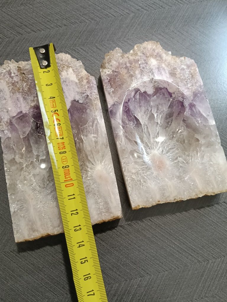 Pedras preciosas?