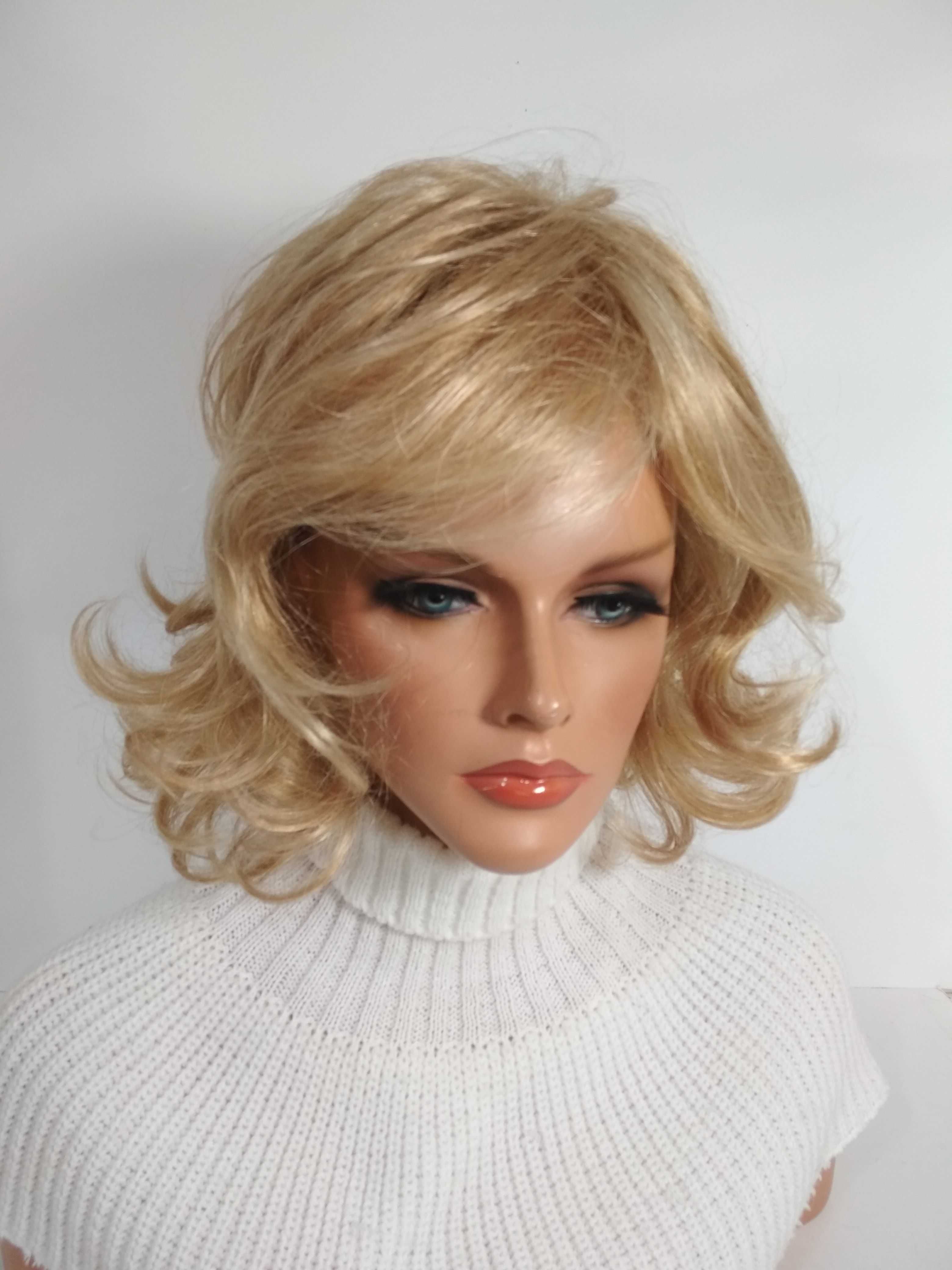 PEruka High end Sharon  deluxe Gisela Mayer  słoneczny blond