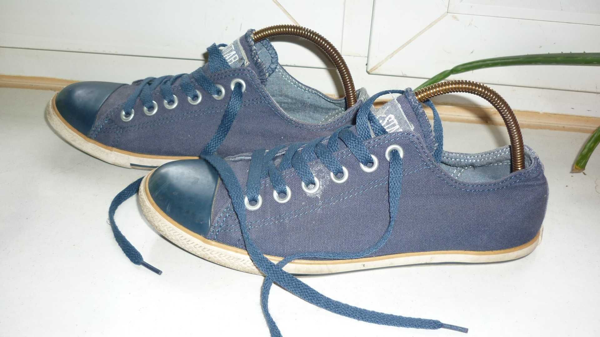 Converse- granatowe  r; 39