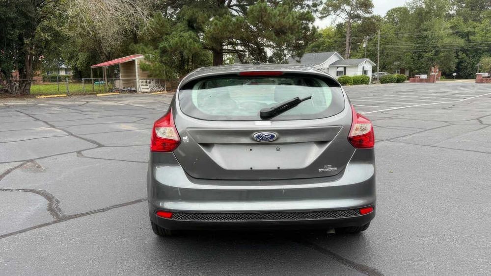 Ford Focus      2013