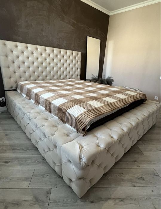 Кровать мягкая 160*200