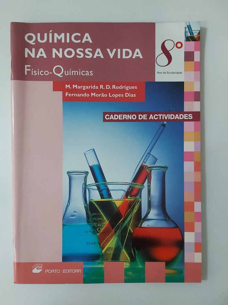 Livro escolar Novo de Físico Química do 8 ano