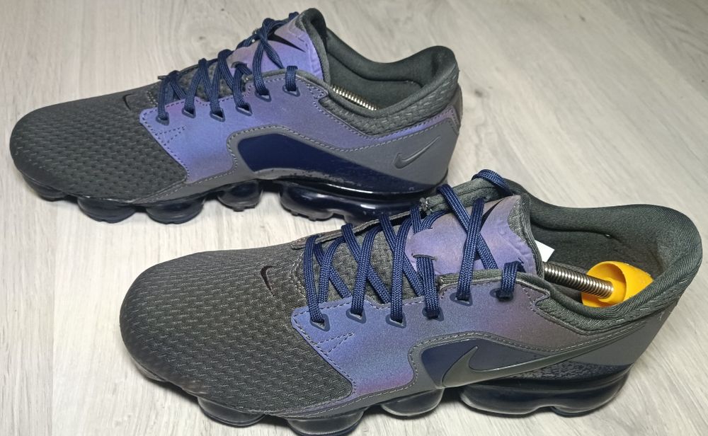 Nike air vapormax (розмір 42.5)