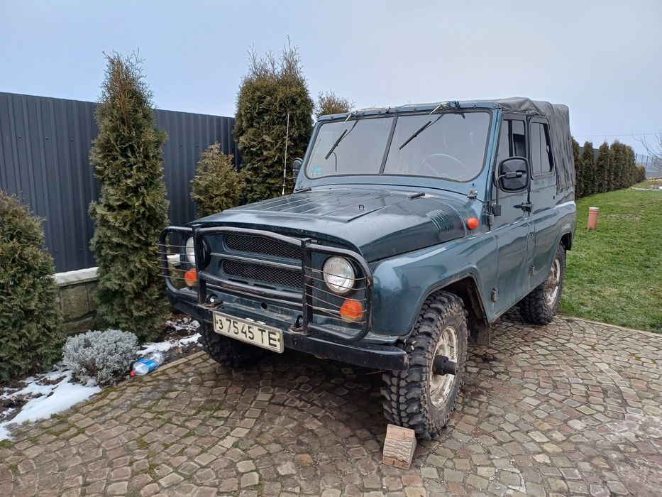 Продам УАЗ    469