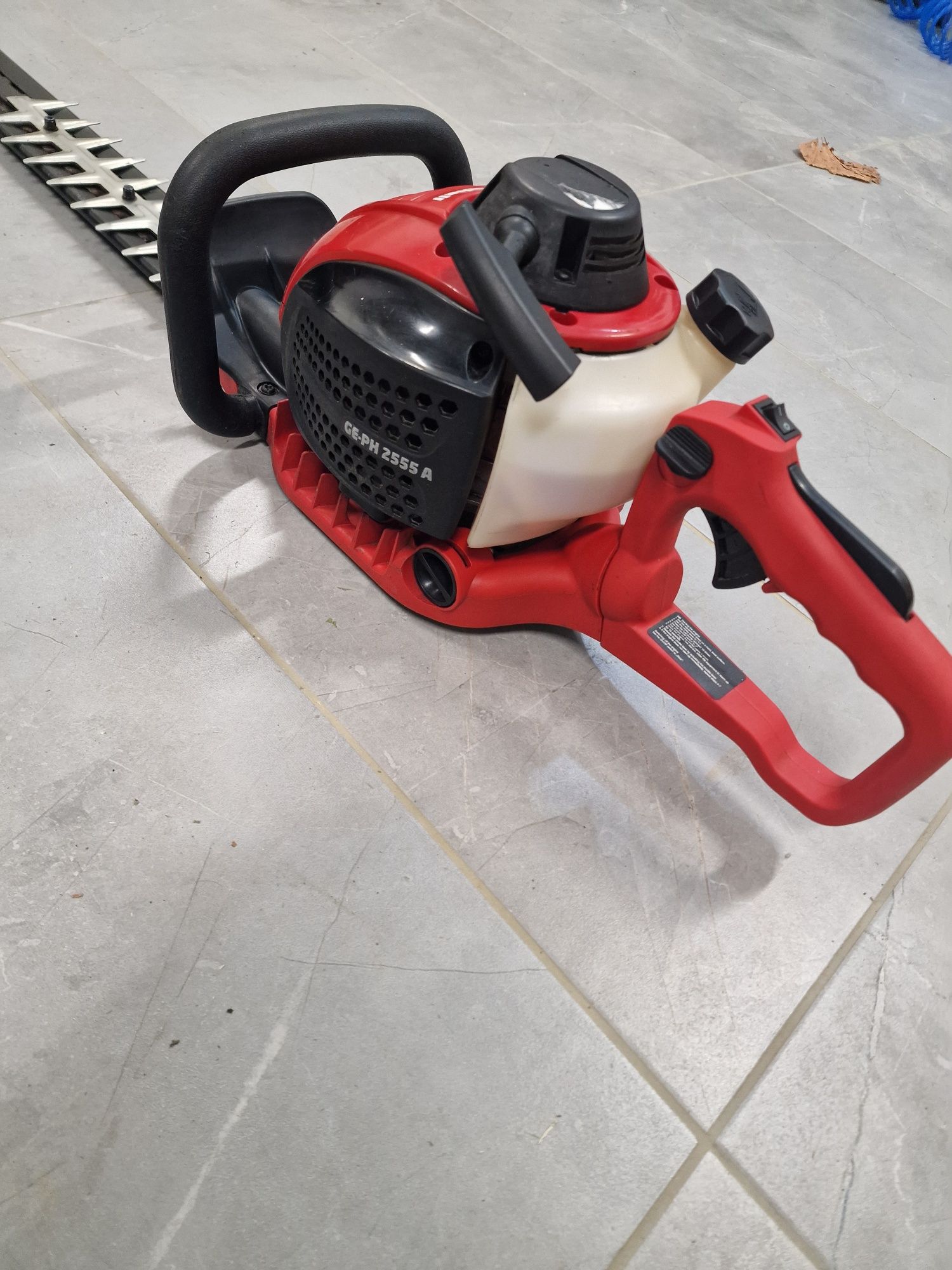 Spalinowe Nożyce Do Żywopłotu GE-PH 2555 A Einhell