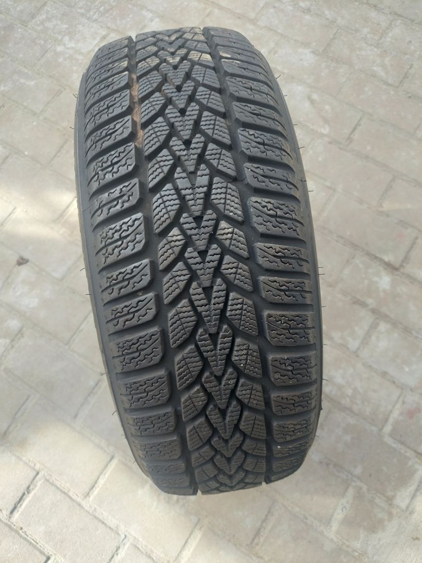 Opona pojedyncza  zimowa 185 55 R15 82T Dunlop Winter Response 2